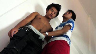 Asian gay penetrated hardcore - drtuber.com